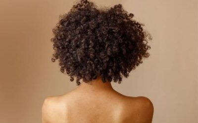La chute de cheveux chez les femmes : des solutions différentes ?