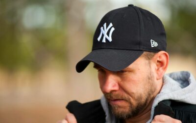Peut-on mettre une casquette après une greffe de cheveux ?